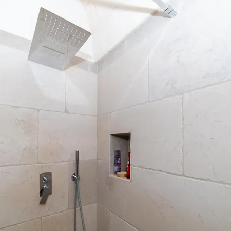 Astra Bona بيت للعطل *